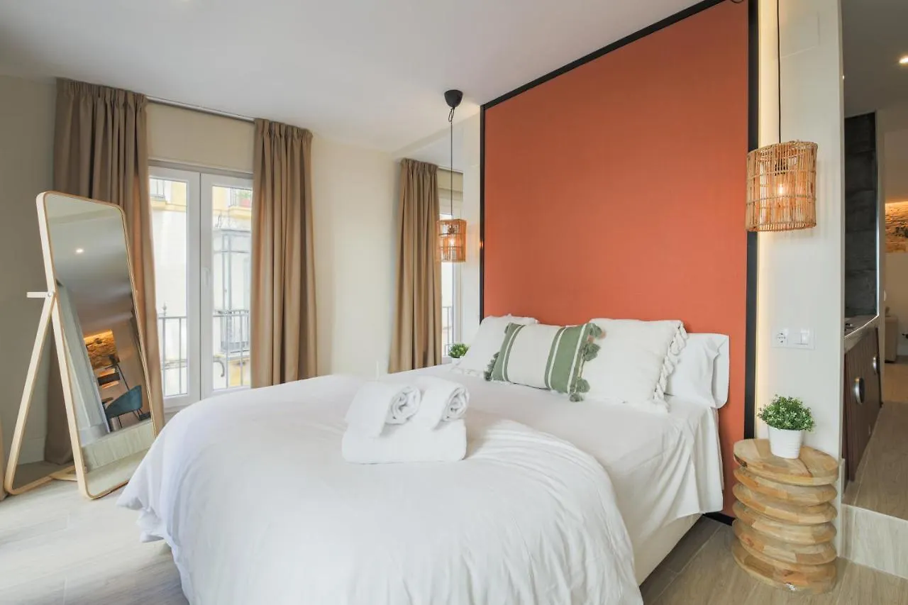 Apartamentos Magna Sevilla Seville