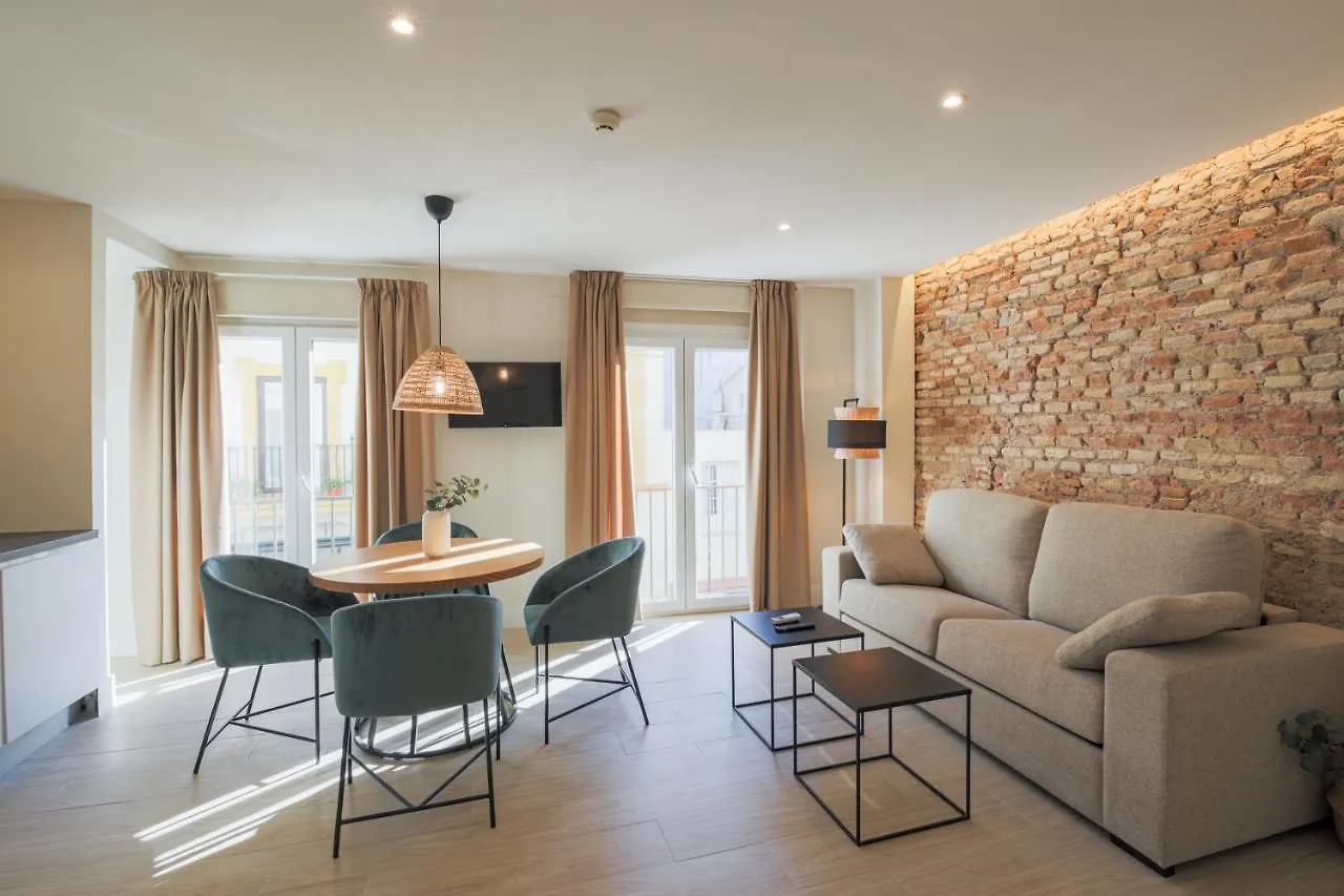 Apartahotel Apartamentos Magna Sevilla