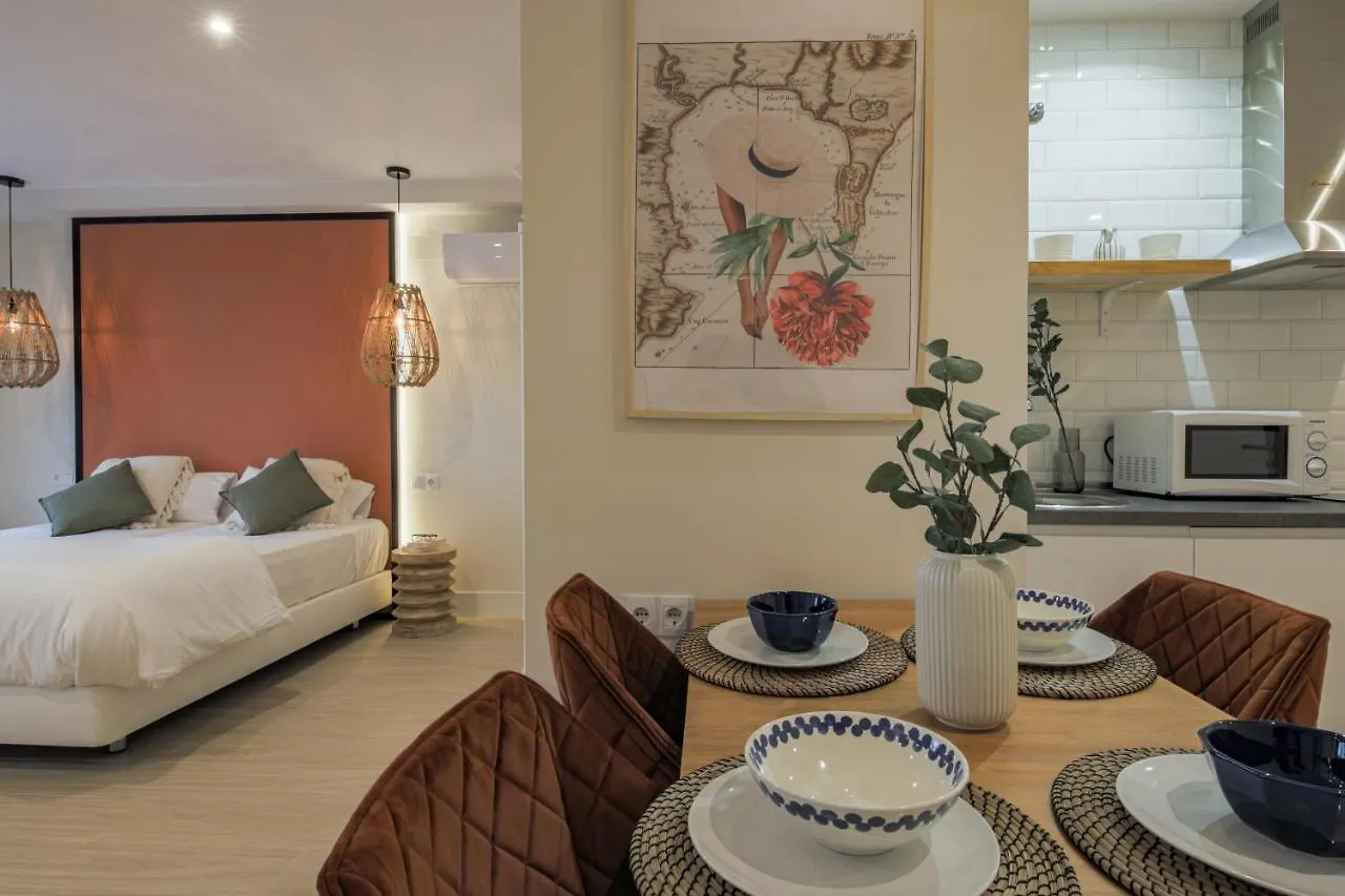 Apartahotel Apartamentos Magna Sevilla
